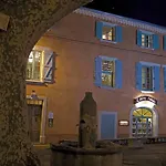 Bed & Breakfast Des Lits Sur La Place