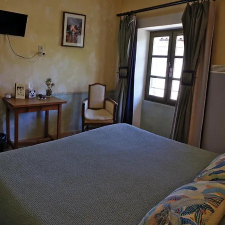Des Lits Sur La Place B&B