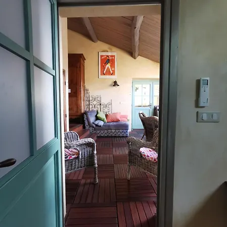 B&B Des Lits Sur La Place 4*